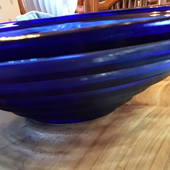 NWOT Beautiful Royal Blue Crystal Bowl - Picture 3 of 6